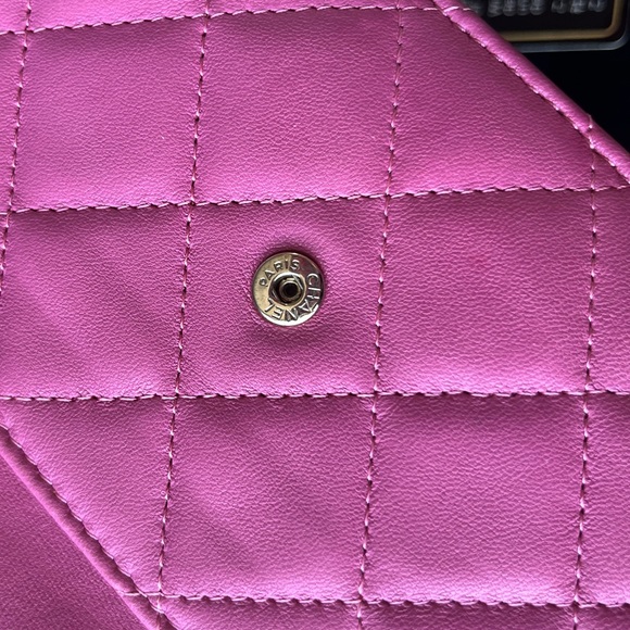 Chanel WOC GHW in lamb skin pink - Picture 8 of 17